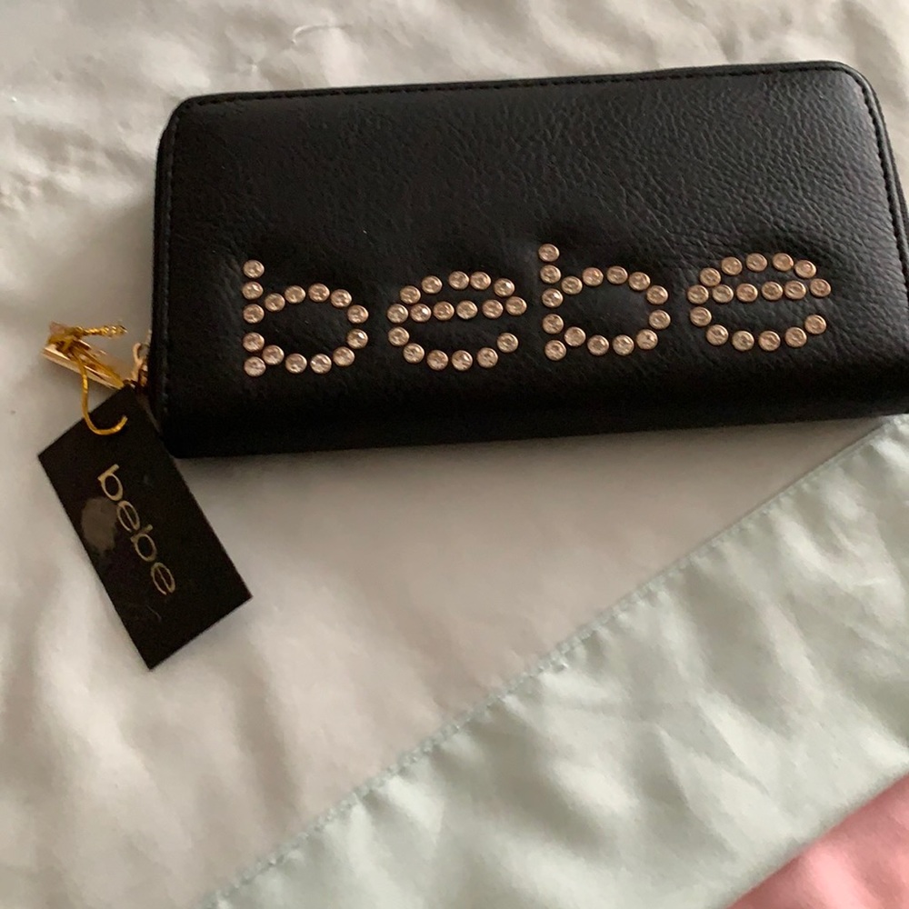 Bebe Jetta Black Wallet